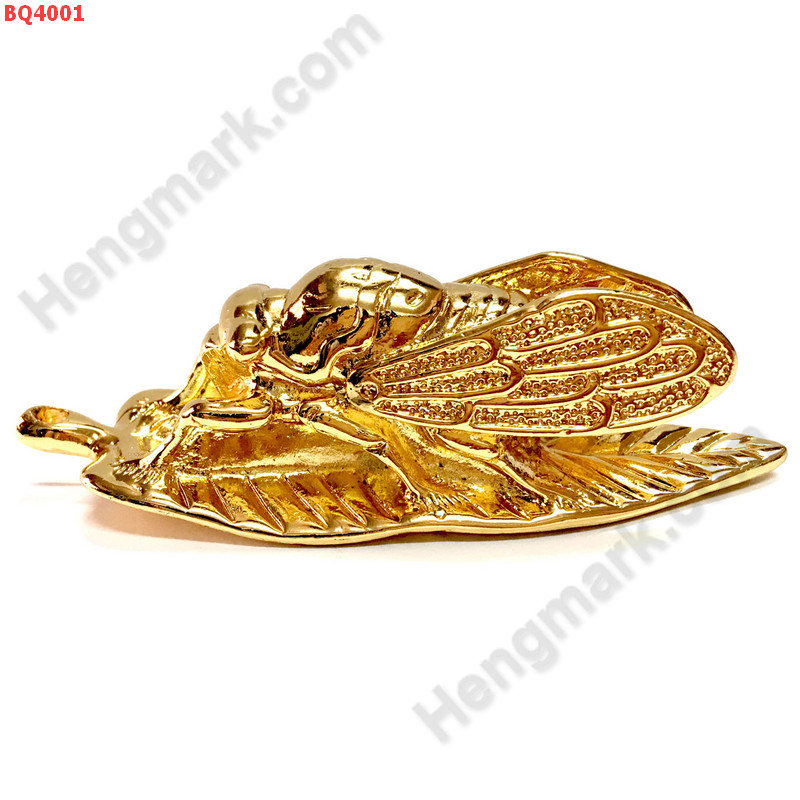 BQ4001 จั๊กจั่นทองเหลืองชุบทอง ราคา 499 บาท http://www.hengmark.com/view_product/BQ4001.htm