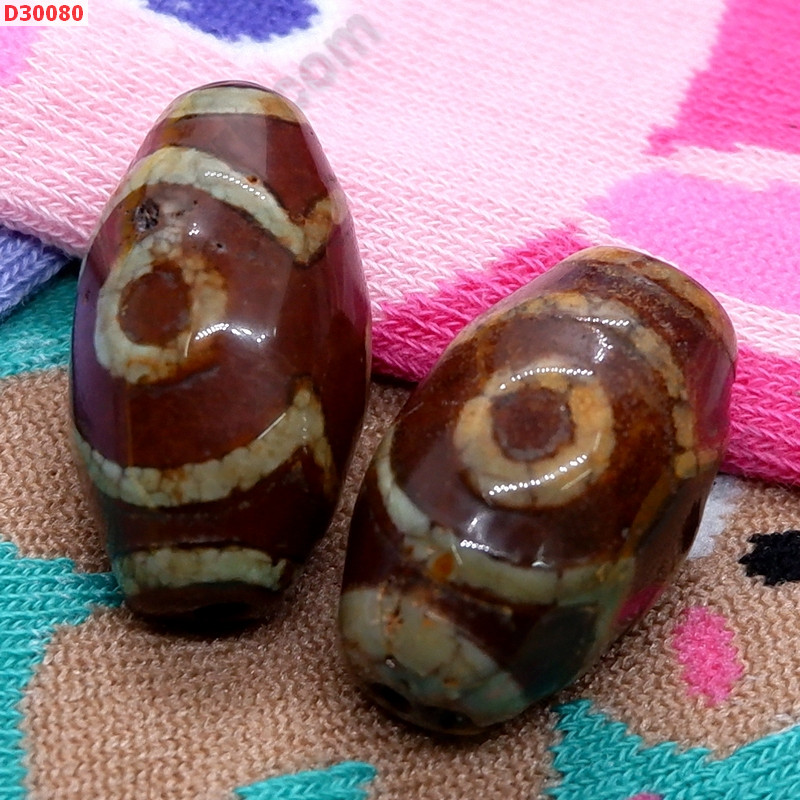 D30080 หินดีซีไอ 3 ตาเขี้ยวเสือ ราคา 300 บาท http://www.hengmark.com/view_product/D30080.htm
