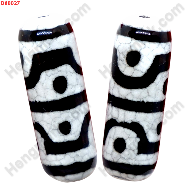 D60027 หิน DZI ลาย 8 ตา เขี้ยวเสือ ราคา 600 บาท http://www.hengmark.com/view_product/D60027.htm