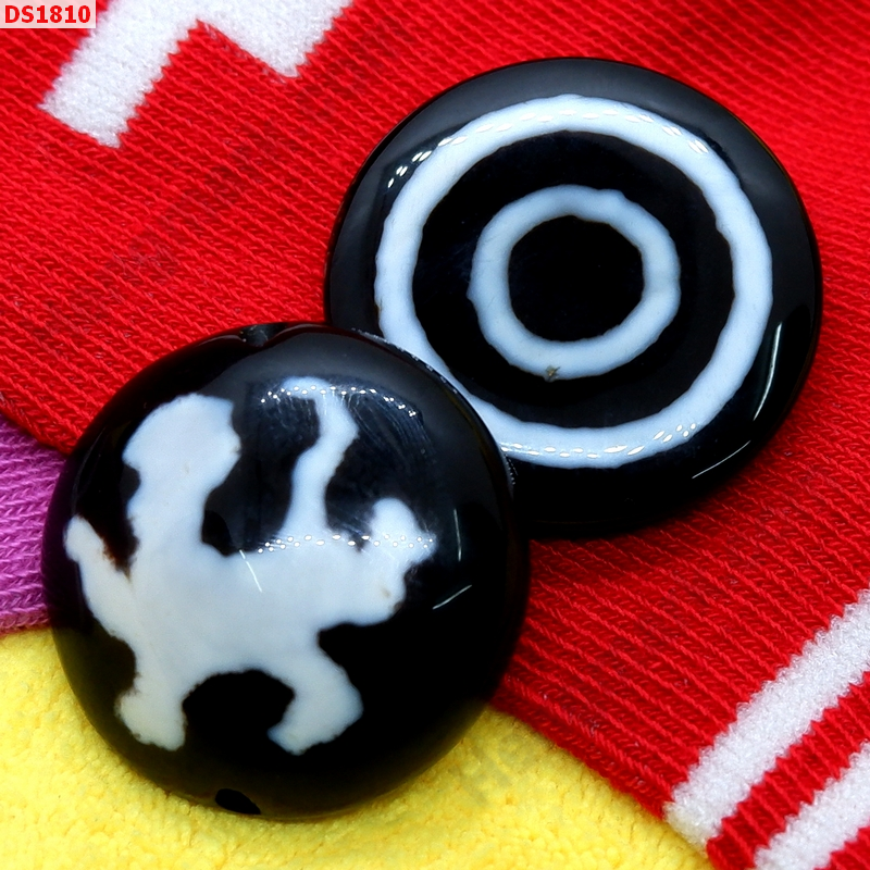 DS1810 หิน DZI ลายกิเลน ราคา 1800 บาท http://www.hengmark.com/view_product/DS1810.htm DS1810 หิน DZI ลายกิเลน ราคา 1800 บาท http://www.hengmark.com/view_product/DS1810.htm