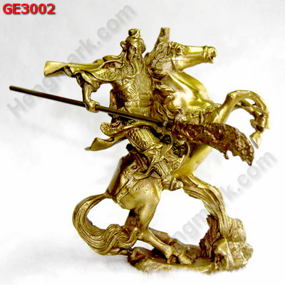 GE3002 เทพเจ้ากวนอูขี่ม้า ทองเหลือง ราคา 2500 บาท http://www.hengmark.com/view_product/GE3002.htm