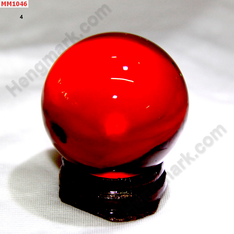MM1046 ลูกแก้วใส สีแดง (40mm) ราคา 150 บาท http://www.hengmark.com/view_product/MM1046.htm