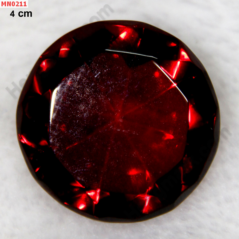 MN0211 โคตรเพชรเสริมฮวงจุ้ย สีแดง ราคา 100 บาท http://www.hengmark.com/view_product/MN0211.htm