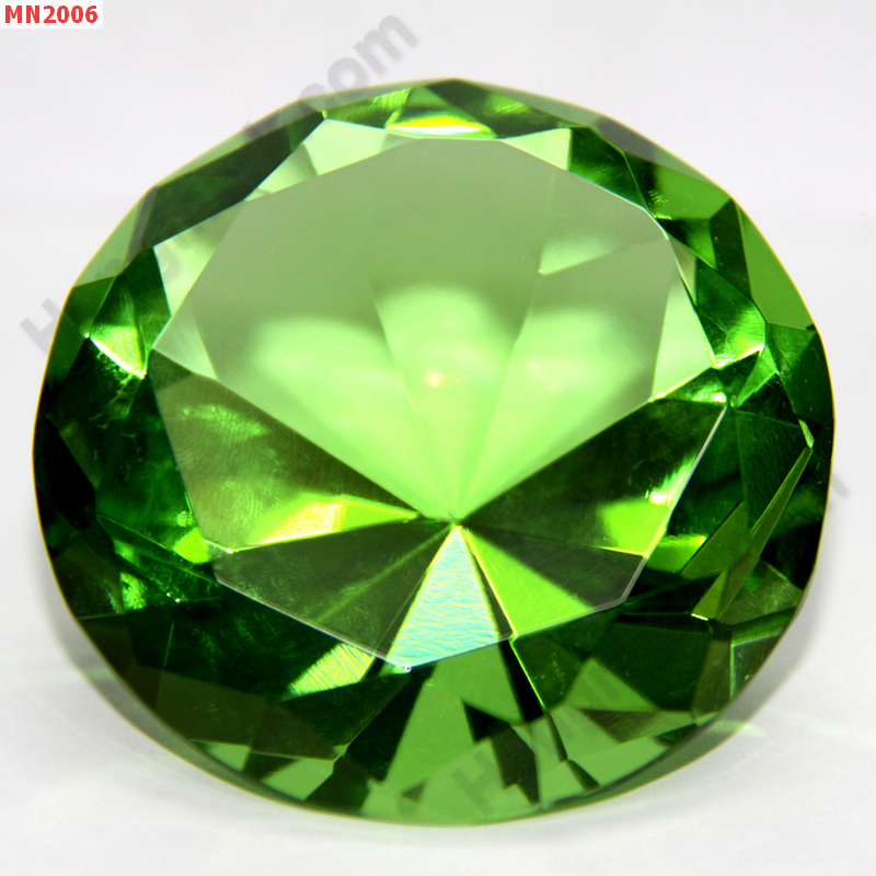 MN2006 โคตรเพชร สีเขียวอ่อน ราคา 200 บาท http://www.hengmark.com/view_product/MN2006.htm