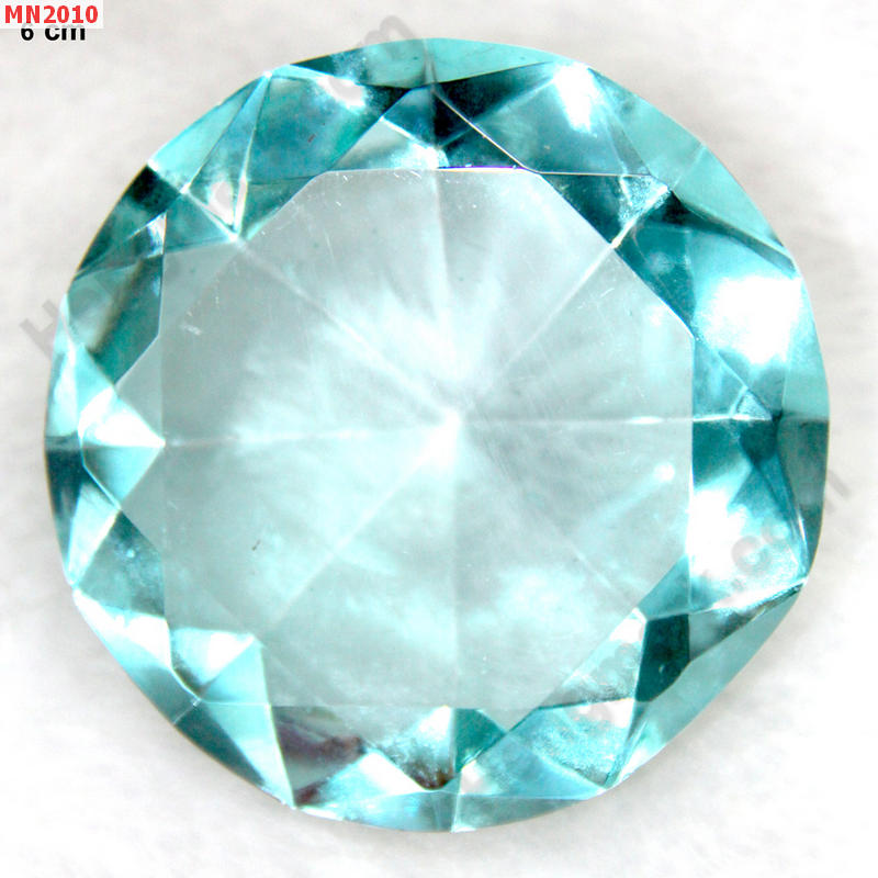 MN2010 โคตรเพชรเสริมฮวงจุ้ย สีเขียวน้ำทะเล ราคา 200 บาท http://www.hengmark.com/view_product/MN2010.htm