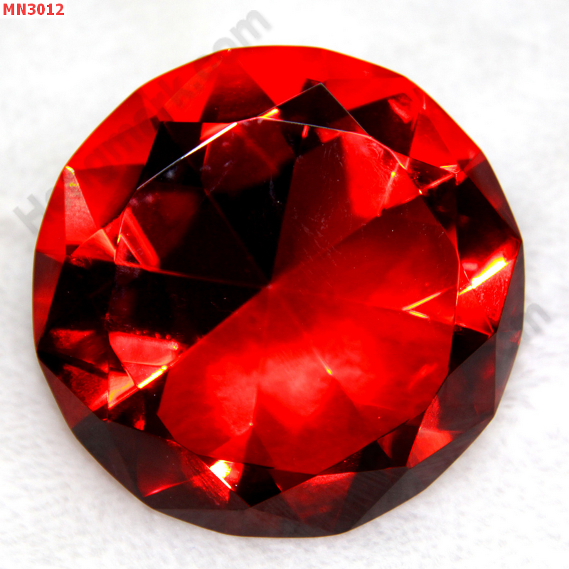 MN3012 โคตรเพชรเสริมฮวงจุ้ย สีแดง ราคา 300 บาท http://www.hengmark.com/view_product/MN3012.htm