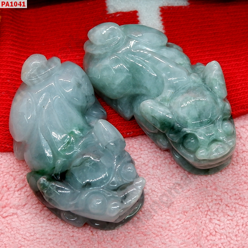 PA1041 ปี่เซียะหยกคู่ตั้งโต๊ะ (ขายเป็นคู่) ราคา 500 บาท http://www.hengmark.com/view_product/PA1041.htm PA1041 ปี่เซียะหยกคู่ตั้งโต๊ะ (ขายเป็นคู่) ราคา 500 บาท http://www.hengmark.com/view_product/PA1041.htm