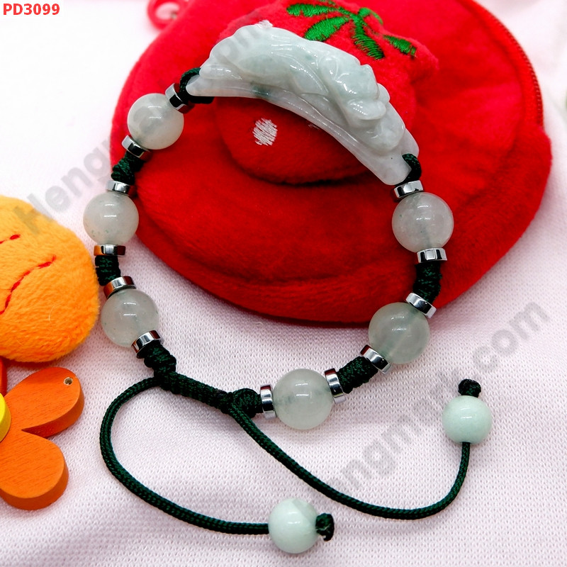 PD3099 สร้อยข้อมือปี่เซียะหยกขาวอมเขียว ราคา 399 บาท http://www.hengmark.com/view_product/PD3099.htm