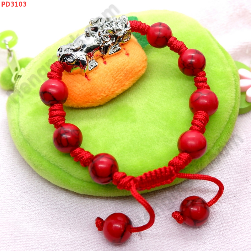 PD3103 สร้อยข้อมือปี่เซียะสีเงิน+หินสีแดง ราคา 349 บาท http://www.hengmark.com/view_product/PD3103.htm