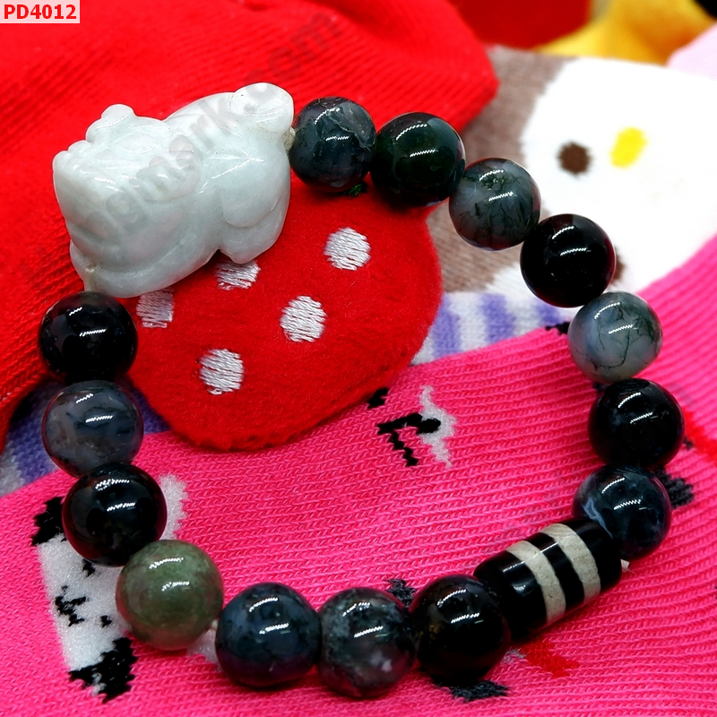 PD4012 สร้อยข้อมือปี่เซียะหยกขาวอมเขียว ราคา 499 บาท http://www.hengmark.com/view_product/PD4012.htm