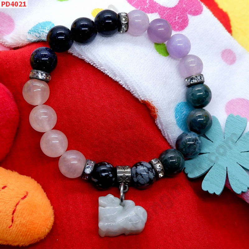 PD4021 สร้อยข้อมือปี่เซียะ หิน 5 ชนิด ราคา 469 บาท http://www.hengmark.com/view_product/PD4021.htm PD4021 สร้อยข้อมือปี่เซียะ หิน 5 ชนิด ราคา 469 บาท http://www.hengmark.com/view_product/PD4021.htm