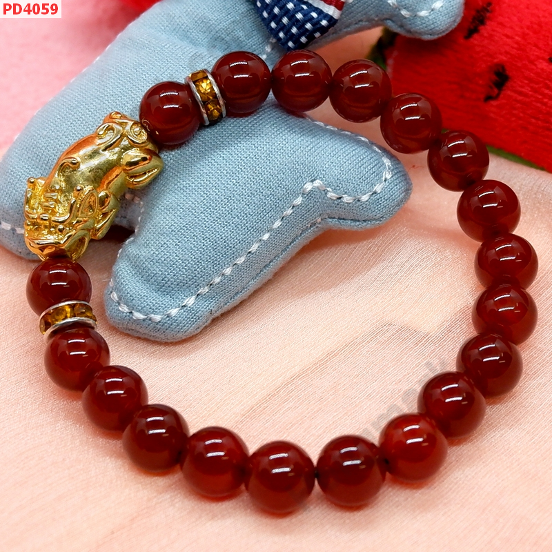 PD4059 สร้อยข้อมือปี่เซียะทอง+หินคาร์เนเลียน ราคา 429 บาท http://www.hengmark.com/view_product/PD4059.htm
