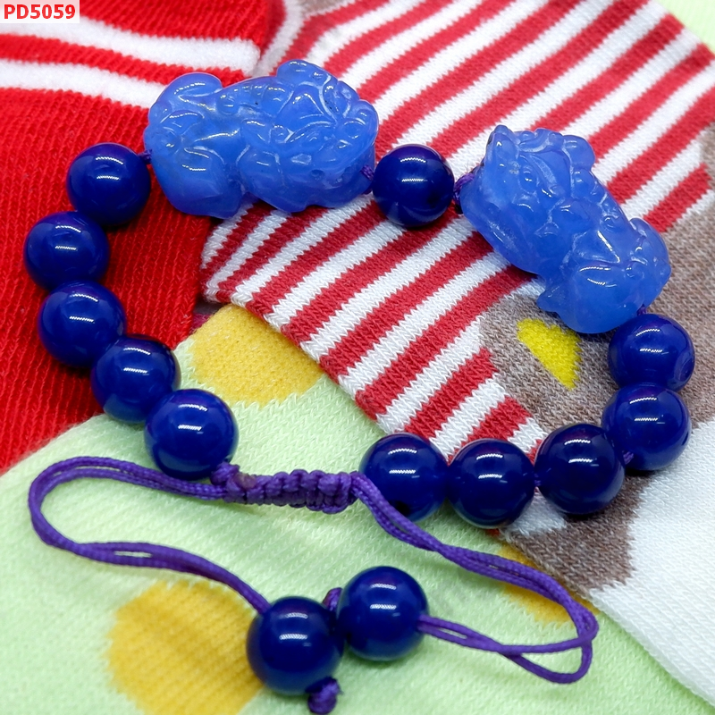 PD5059 สร้อยข้อมือปี่เซียะคู่ หินหยกสีฟ้า สร้อยเชือก ราคา 599 บาท http://www.hengmark.com/view_product/PD5059.htm PD5059 สร้อยข้อมือปี่เซียะคู่ หินหยกสีฟ้า สร้อยเชือก ราคา 599 บาท http://www.hengmark.com/view_product/PD5059.htm