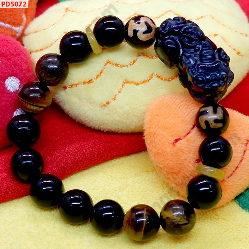 PD5072 สร้อยข้อมือปี่เซียะหินอะเกตดำ+DZI ราคา 569 บาท http://www.hengmark.com/view_product/PD5072.htm