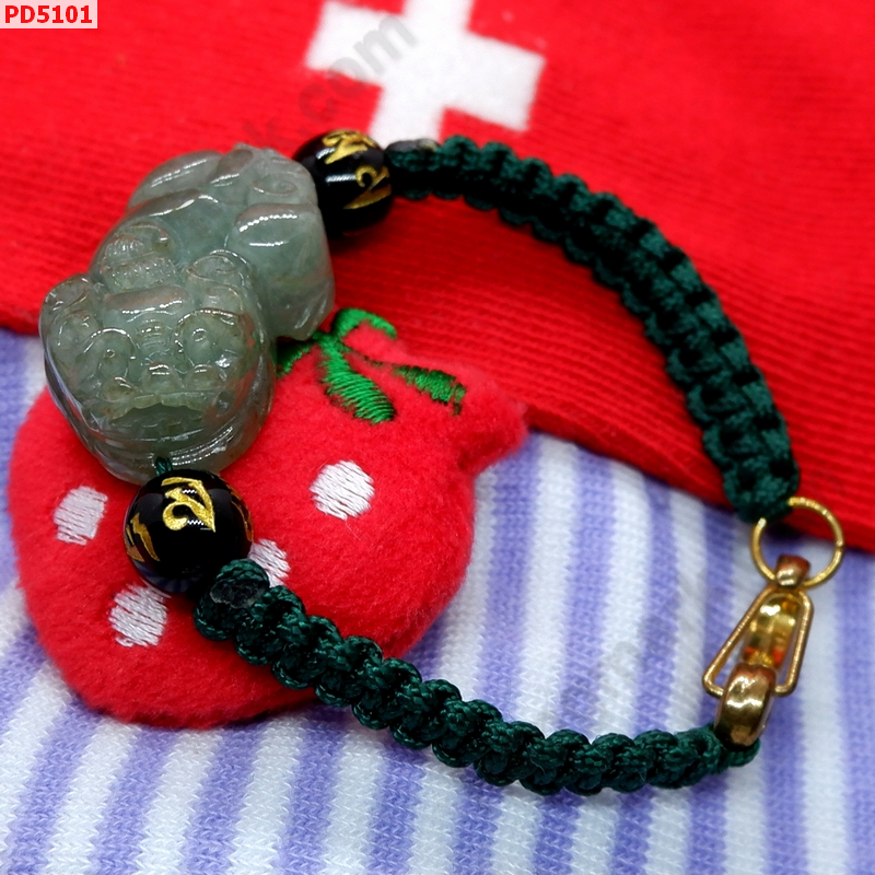 PD5101 สร้อยข้อมือปี่เซียะหยกเขียวเทาเกรดA สร้อยเชือก ราคา 599 บาท http://www.hengmark.com/view_product/PD5101.htm PD5101 สร้อยข้อมือปี่เซียะหยกเขียวเทาเกรดA สร้อยเชือก ราคา 599 บาท http://www.hengmark.com/view_product/PD5101.htm