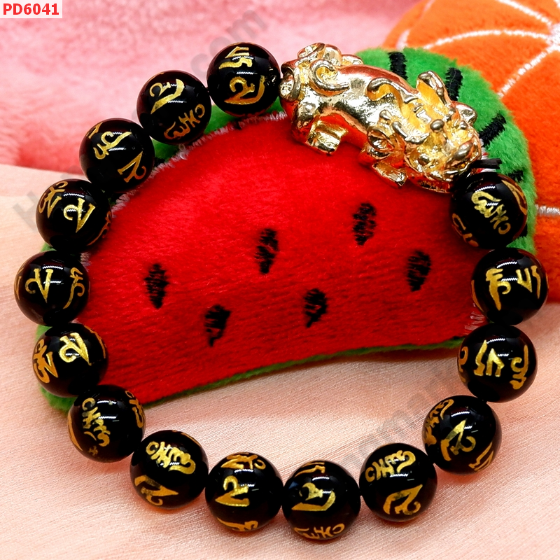 PD6041 สร้อยข้อมือปี่เซียะสีทอง+คาถาทิเบต ราคา 629 บาท http://www.hengmark.com/view_product/PD6041.htm