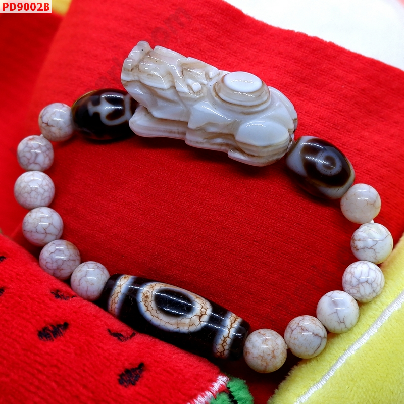 PD9002B สร้อยข้อมือปี่เซียะหินอะเกต+DZI ราคา 1129 บาท http://www.hengmark.com/view_product/PD9002B.htm PD9002B สร้อยข้อมือปี่เซียะหินอะเกต+DZI ราคา 1129 บาท http://www.hengmark.com/view_product/PD9002B.htm