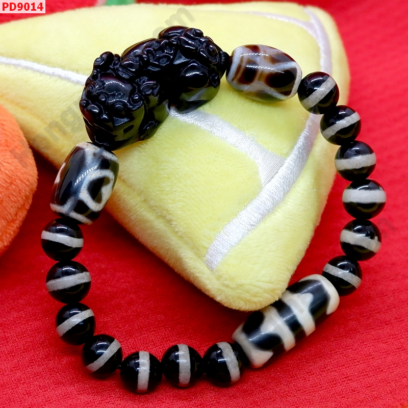 PD9014 สร้อยข้อมือปี่เซียะหินอ็อบสิเดียน+DZI ราคา 1129 บาท http://www.hengmark.com/view_product/PD9014.htm PD9014 สร้อยข้อมือปี่เซียะหินอ็อบสิเดียน+DZI ราคา 1129 บาท http://www.hengmark.com/view_product/PD9014.htm