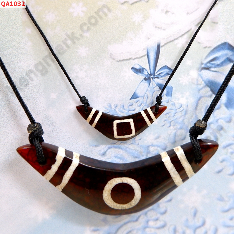 QA1032 สร้อยคอหินทิเบตรูปบูมเมอแรง ลาย1 ตาฟ้าดิน ราคา 449 บาท http://www.hengmark.com/view_product/QA1032.htm