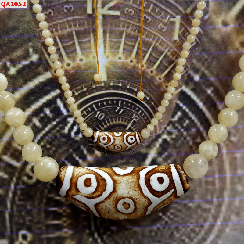 QA1052 สร้อยคอหินทิเบต ลาย9 ตาร้อยด้วยหยกเหลือง ราคา 699 บาท http://www.hengmark.com/view_product/QA1052.htm QA1052 สร้อยคอหินทิเบต ลาย9 ตาร้อยด้วยหยกเหลือง ราคา 699 บาท http://www.hengmark.com/view_product/QA1052.htm