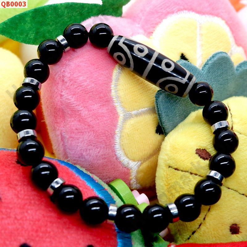 QB0003 สร้อยข้อมือหินทิเบต 8 ตา ราคา 439 บาท http://www.hengmark.com/view_product/QB0003.htm