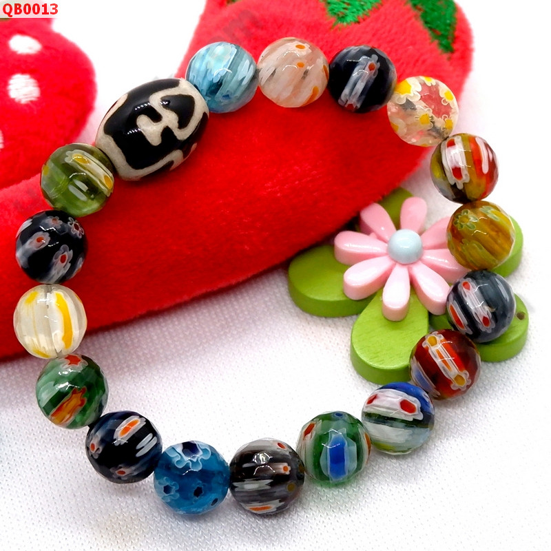 QB0013 สร้อยข้อมือหินทิเบตลายแก้ววิเศษ ราคา 379 บาท http://www.hengmark.com/view_product/QB0013.htm