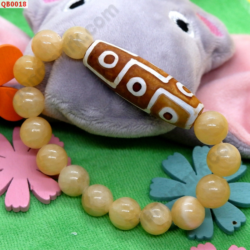 QB0018 สร้อยข้อมือหินทิเบตลาย 9 ตา ราคา 499 บาท http://www.hengmark.com/view_product/QB0018.htm