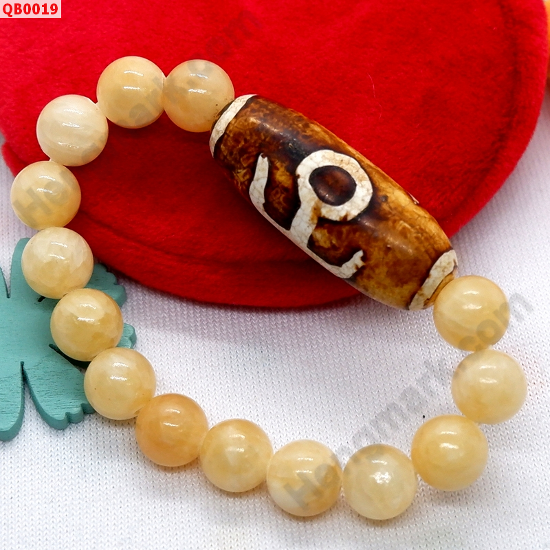 QB0019 สร้อยข้อมือหินทิเบตลายผู้สูงศักดิ์ ราคา 449 บาท http://www.hengmark.com/view_product/QB0019.htm