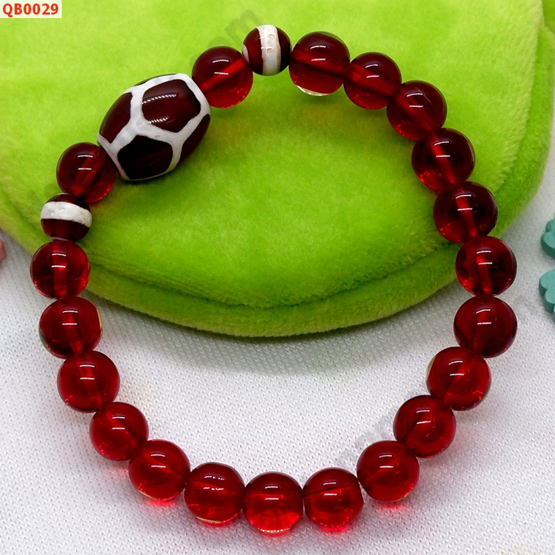 QB0029 สร้อยข้อมือหินDZI ลายกระดองเต่า+หมอยา ราคา 199 บาท http://www.hengmark.com/view_product/QB0029.htm