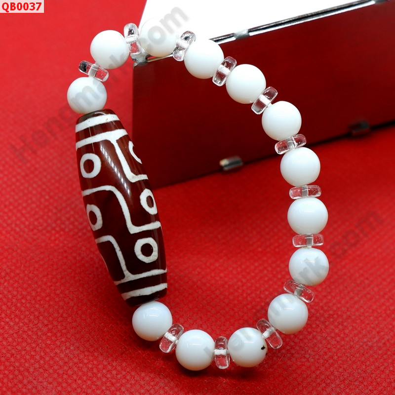 QB0037 สร้อยข้อมือหินDZI 9 ตา ราคา 359 บาท http://www.hengmark.com/view_product/QB0037.htm