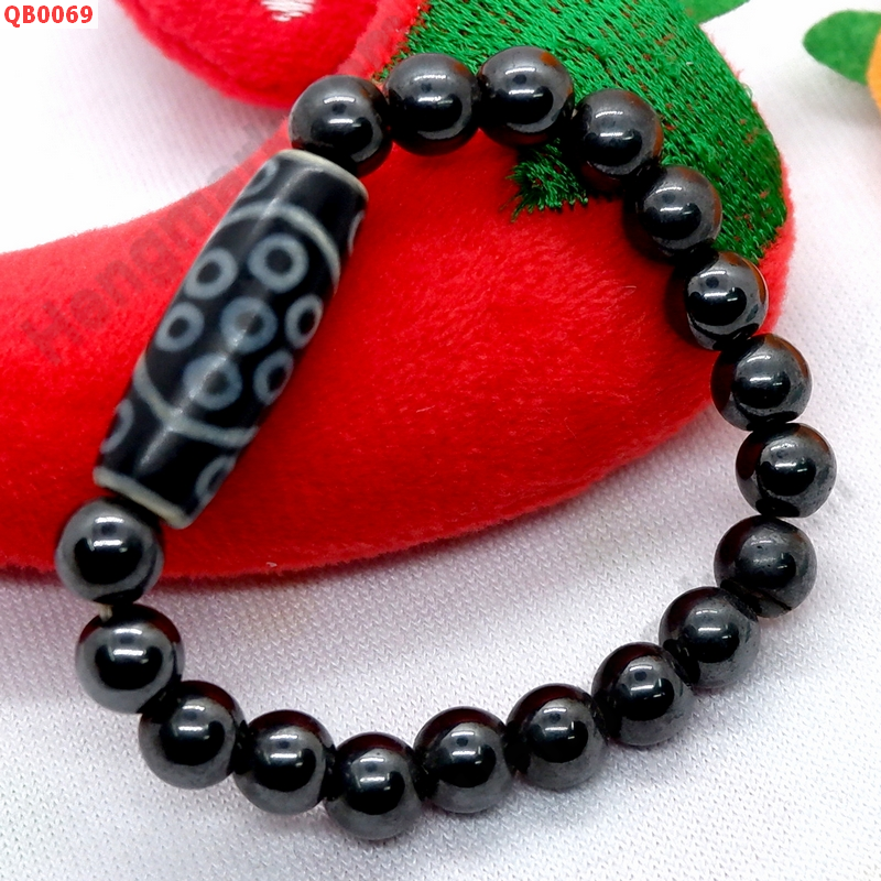 QB0069 สร้อยข้อมือ DZI 18 ตา เฮมาไทด์ ราคา 799 บาท http://www.hengmark.com/view_product/QB0069.htm QB0069 สร้อยข้อมือ DZI 18 ตา เฮมาไทด์ ราคา 799 บาท http://www.hengmark.com/view_product/QB0069.htm