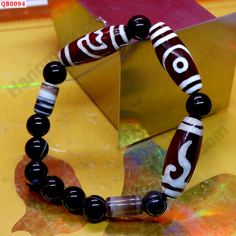 QB0094 สร้อยข้อมือ DZI 2 ตา ดอกบัวและหรูยี่ ราคา 629 บาท http://www.hengmark.com/view_product/QB0094.htm QB0094 สร้อยข้อมือ DZI 2 ตา ดอกบัวและหรูยี่ ราคา 629 บาท http://www.hengmark.com/view_product/QB0094.htm