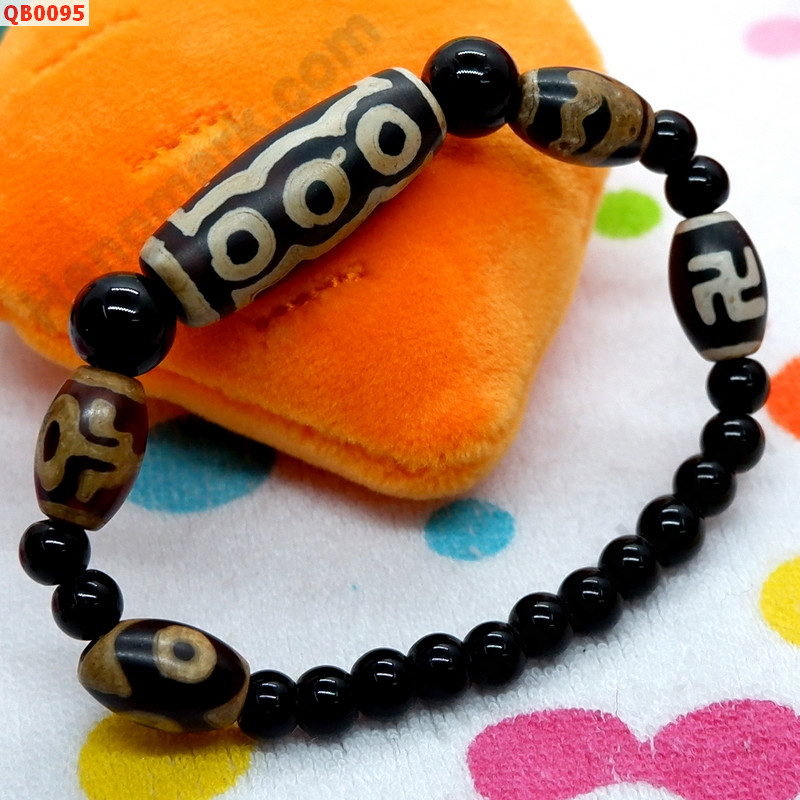 QB0095 สร้อยข้อมือ DZI 5 ตา ราคา 469 บาท http://www.hengmark.com/view_product/QB0095.htm