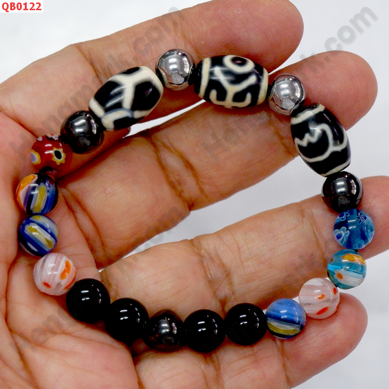QB0122 สร้อยข้อมือหินทิเบต 3 ลาย ราคา 429 บาท http://www.hengmark.com/view_product/QB0122.htm