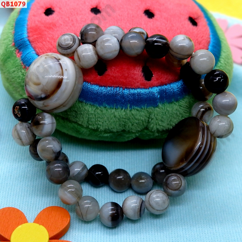 QB1079 สร้อยข้อมือDZI ตาสวรรค์ ราคา 598 บาท http://www.hengmark.com/view_product/QB1079.htm QB1079 สร้อยข้อมือDZI ตาสวรรค์ ราคา 598 บาท http://www.hengmark.com/view_product/QB1079.htm