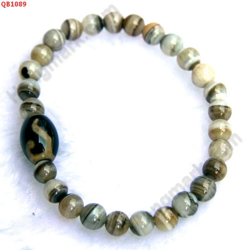 QB1089 สร้อยข้อมือ DZI หรูยี่ ราคา 299 บาท http://www.hengmark.com/view_product/QB1089.htm