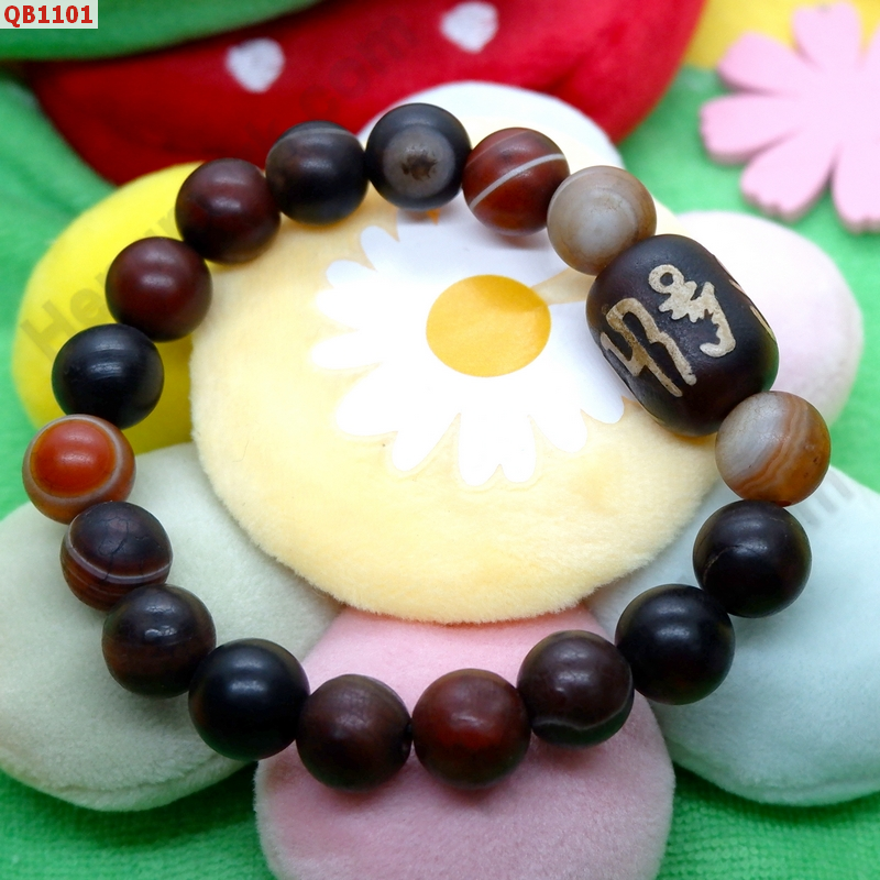 QB1101 สร้อยข้อมือ DZI คาถาทิเบต ราคา 439 บาท http://www.hengmark.com/view_product/QB1101.htm QB1101 สร้อยข้อมือ DZI คาถาทิเบต ราคา 439 บาท http://www.hengmark.com/view_product/QB1101.htm