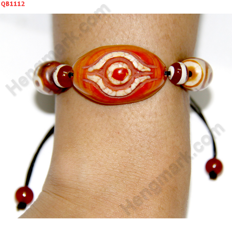 QB1112 สร้อยข้อมือ DZI ตามังกร ราคา 999 บาท http://www.hengmark.com/view_product/QB1112.htm QB1112 สร้อยข้อมือ DZI ตามังกร ราคา 999 บาท http://www.hengmark.com/view_product/QB1112.htm