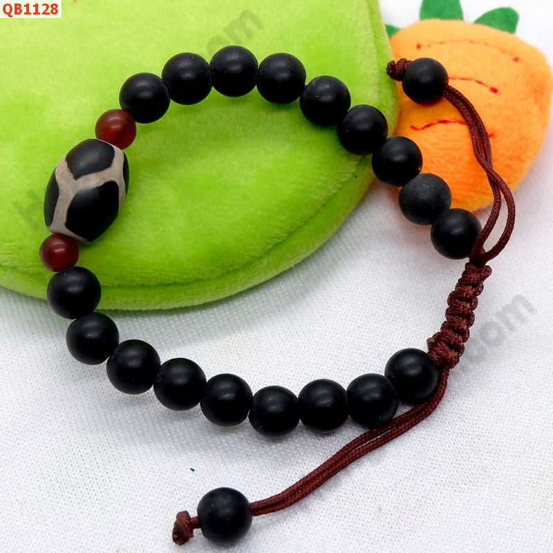 QB1128 สร้อยข้อมือหินDZI กระดองเต่า ราคา 199 บาท http://www.hengmark.com/view_product/QB1128.htm