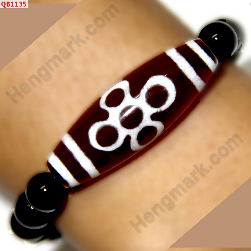 QB1135 สร้อยข้อมือหินDZI 5 ตา สายฟ้า ราคา 399 บาท http://www.hengmark.com/view_product/QB1135.htm QB1135 สร้อยข้อมือหินDZI 5 ตา สายฟ้า ราคา 399 บาท http://www.hengmark.com/view_product/QB1135.htm