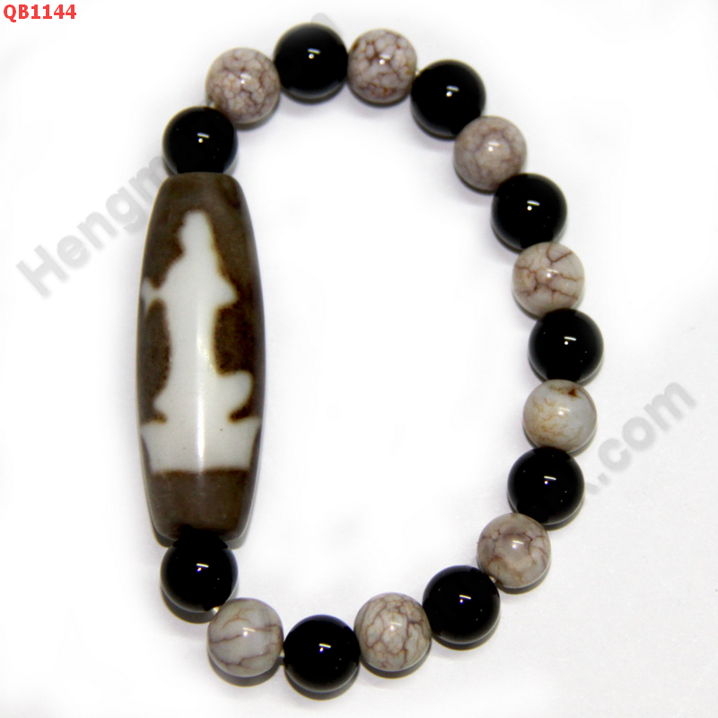 QB1144 สร้อยข้อมือหิน DZI ลายเจ้าแม่กวนอิม ร้อยด้วยหินเกล็ดมังกรสลับหินสีดำ ราคา 599 บาท http://www.hengmark.com/view_product/QB1144.htm QB1144 สร้อยข้อมือหิน DZI ลายเจ้าแม่กวนอิม ร้อยด้วยหินเกล็ดมังกรสลับหินสีดำ ราคา 599 บาท http://www.hengmark.com/view_product/QB1144.htm