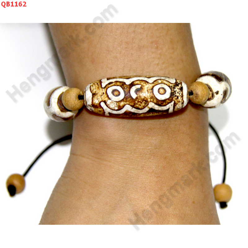 QB1162 สร้อยข้อมือหิน DZI 5 ตา+หรูยี่+กระดองเต่า ราคา 569 บาท http://www.hengmark.com/view_product/QB1162.htm