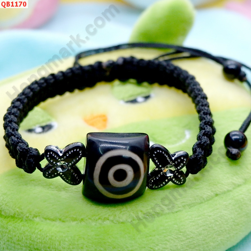 QB1170 สร้อยข้อมือDZI ตามังกร เชือกถัก ราคา 199 บาท http://www.hengmark.com/view_product/QB1170.htm