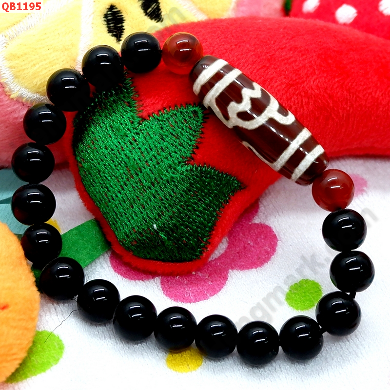 QB1195 สร้อยข้อมือ DZI ลายดอกบัว ราคา 299 บาท http://www.hengmark.com/view_product/QB1195.htm