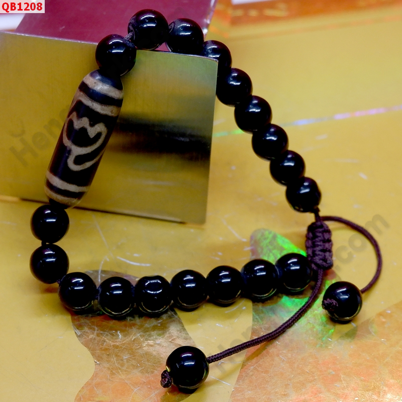 QB1208 สร้อยข้อมือ DZI ลายดอกบัว ราคา 299 บาท http://www.hengmark.com/view_product/QB1208.htm