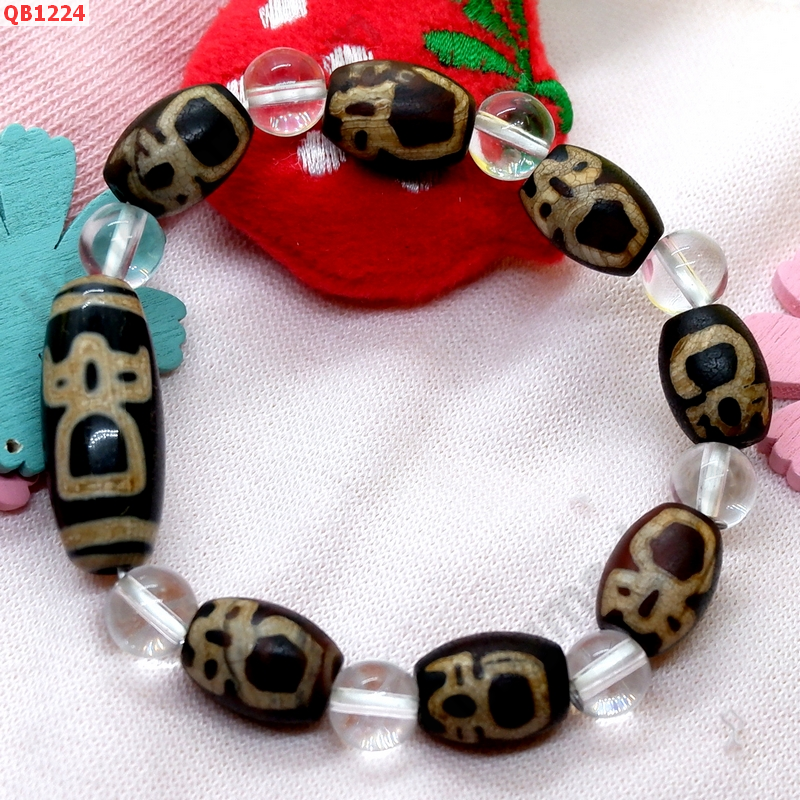 QB1224 สร้อยข้อมือ DZI ไฉ่ซิงเอี๊ย 8 เม็ด ราคา 599 บาท http://www.hengmark.com/view_product/QB1224.htm QB1224 สร้อยข้อมือ DZI ไฉ่ซิงเอี๊ย 8 เม็ด ราคา 599 บาท http://www.hengmark.com/view_product/QB1224.htm