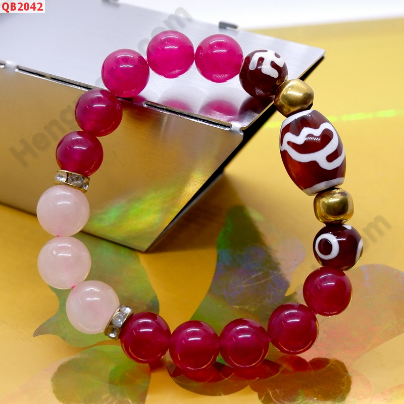 QB2042 สร้อยข้อมือหินDZI ดอกบัว สวัสดิกะและ 3 ตา ราคา 499 บาท http://www.hengmark.com/view_product/QB2042.htm QB2042 สร้อยข้อมือหินDZI ดอกบัว สวัสดิกะและ 3 ตา ราคา 499 บาท http://www.hengmark.com/view_product/QB2042.htm