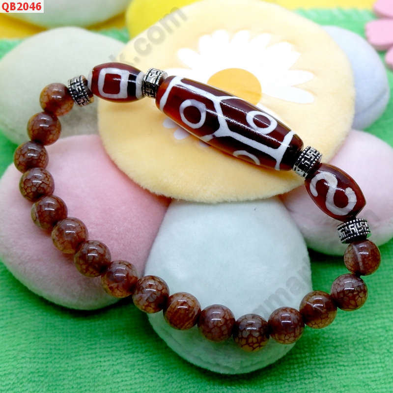 QB2046 สร้อยข้อมือหินDZI 6 ตากระดองเต่า ตะขอ และ 1ตา ราคา 539 บาท http://www.hengmark.com/view_product/QB2046.htm QB2046 สร้อยข้อมือหินDZI 6 ตากระดองเต่า ตะขอ และ 1ตา ราคา 539 บาท http://www.hengmark.com/view_product/QB2046.htm