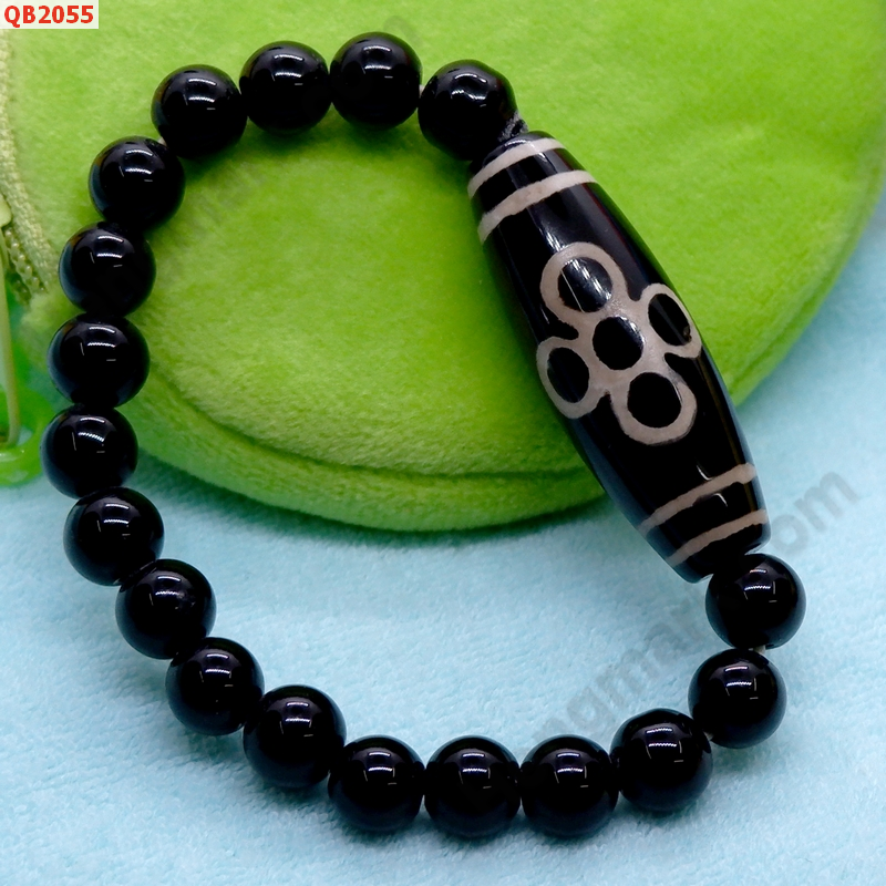 QB2055 สร้อยข้อมือหินDZI 5 ตา สายฟ้า ราคา 369 บาท http://www.hengmark.com/view_product/QB2055.htm QB2055 สร้อยข้อมือหินDZI 5 ตา สายฟ้า ราคา 369 บาท http://www.hengmark.com/view_product/QB2055.htm