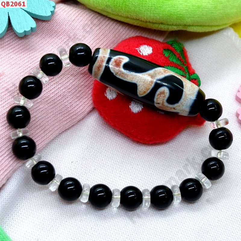 QB2061 สร้อยข้อมือหินDZI หรูยี่ ราคา 399 บาท http://www.hengmark.com/view_product/QB2061.htm QB2061 สร้อยข้อมือหินDZI หรูยี่ ราคา 399 บาท http://www.hengmark.com/view_product/QB2061.htm